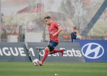 مهدي زفان يبحث عن نادٍ