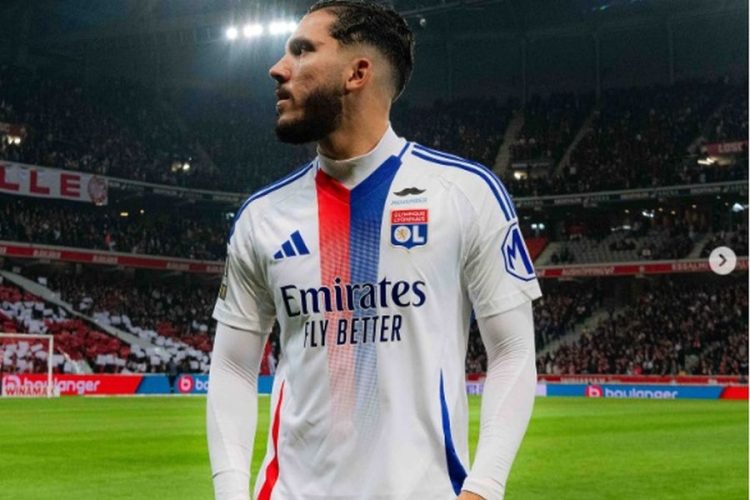 تشيلسي مهتم بريان شرقي