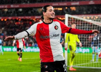 أنيس حاج موسى بديل محمد صلاح في ليفربول؟