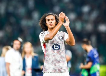 أيوب بوادي يتبعه أرسنال