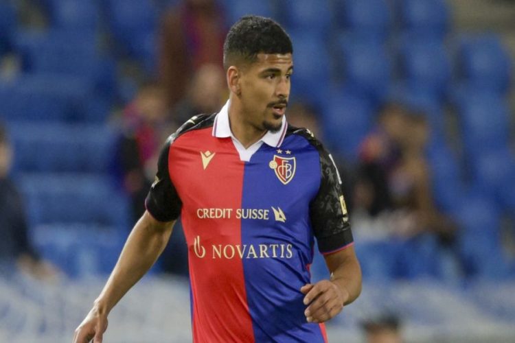 محمد دراغر يستعد لمغادرة بازل السويسري