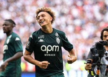 هل برشلونة مستعد لإفساد خطط باريس سان جيرمان بشأن إليسي بن الصغير؟