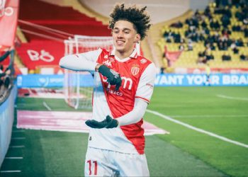 باريس سان جيرمان يضغط من أجل ماغنيس أكليوش.. 3 أسباب تبرر هذا الاختيار