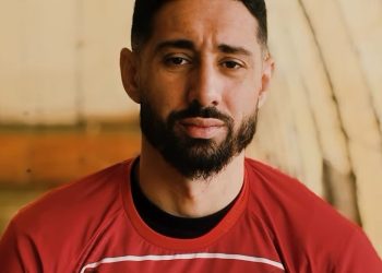 إسحاق بلفوضيل يصل إلى نادي FK IMT Belgrade