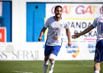 محمود غربال في مرمى نادي دينامو محج قلعة