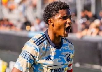 منافسة كبيرة بين أياكس وبايرن ميونخ تلوح في الأفق على أنيس سعيدي