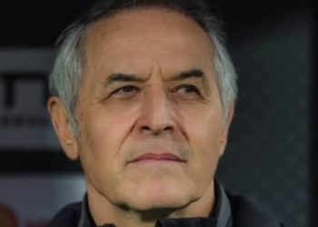 الأهلي يُقيل مدربه كولر بعد كارثة دوري أبطال أوروبا!