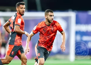 لوكوموتيف موسكو في مفاوضات متقدمة بشأن أيمن مريد