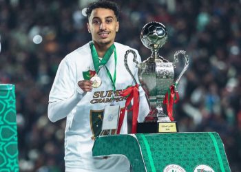 “فريق يفجر إمكانياته”.. نجم جزائري شهير يتحدث لـ”مغرب فوت” عن أمين مسوسة