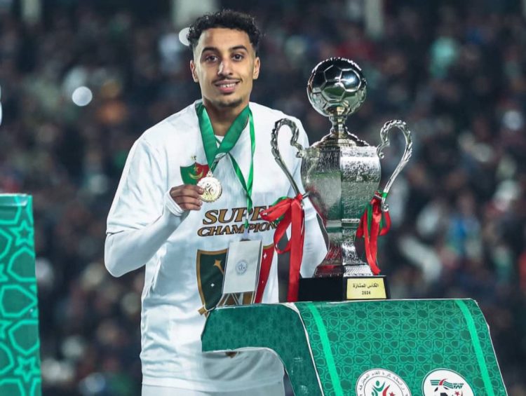 “فريق يفجر إمكانياته”.. نجم جزائري شهير يتحدث لـ”مغرب فوت” عن أمين مسوسة