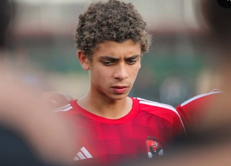 بايرن ميونخ يعرض رسميا نجم الأهلي الشاب!