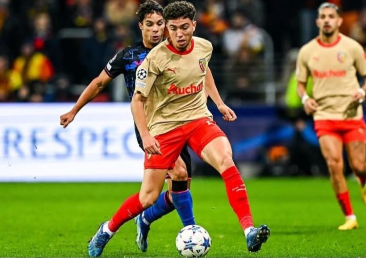 نيل العيناوي مستهدف من قبل أحد الأندية الإنجليزية الكبرى