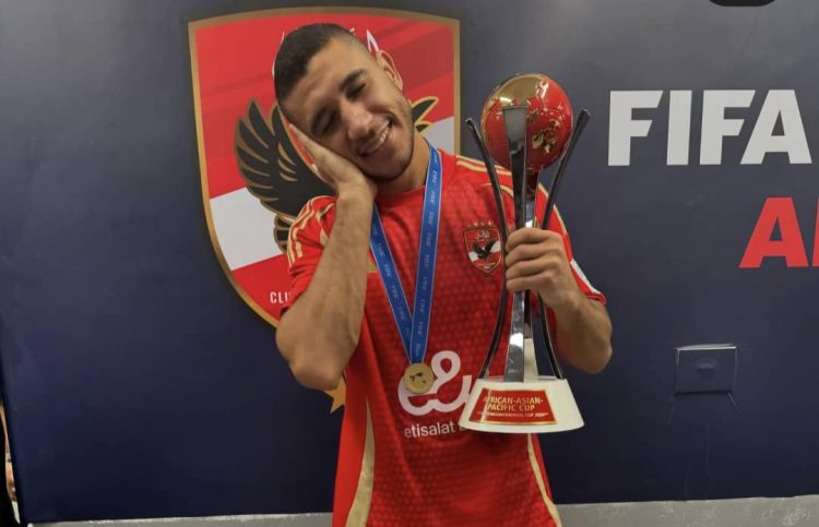 85 مليونًا لمدة موسمين.. تفاصيل المفاوضات حول عقد رامي ربيعة مع الأهلي المصري