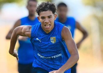 نادي إسباني يهتم بانس حاج محمد