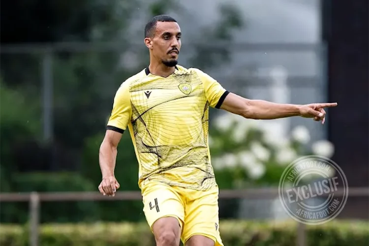 سفيان بوفتيني، بين ناديي الفار والوصل الإماراتي