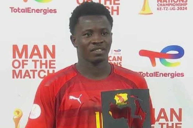 مولودية الجزائر تُقدّم أول عرض لها لضمّ الحسن بانغورا