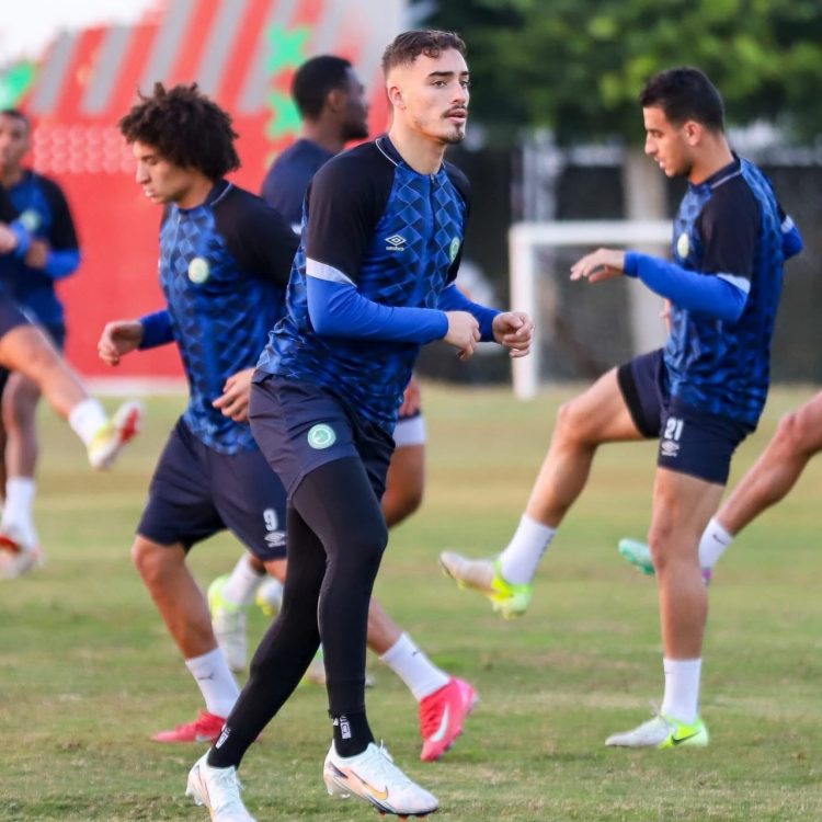 النادي الصفاقسي يفكر في التعاقد مع معتز الزدام