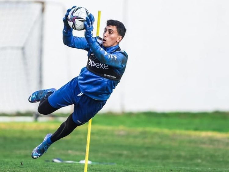 النادي الصفاقسي يرفض التفريط في أيمن دحمان