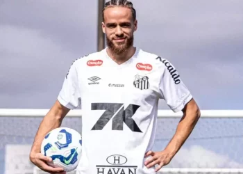 مصطفى مازة: “بلال براهيمي لاعب مهاري وأتوقّع نجاحه في سانتوس البرازيلي”