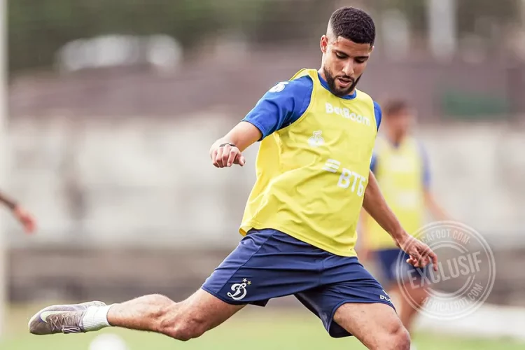 رفض نادي دينامو موسكو عرضًا من نادي أبردين لضم المهدي موهوب