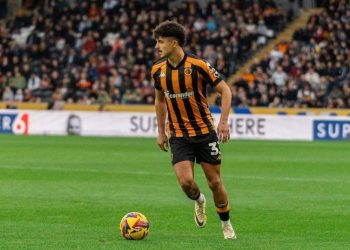 البشير بلومي مُركّز على إستعادة مكانته في هال سيتي … وعينه على “البريميرليغ”