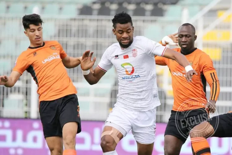 كاتولوندي كاتي ينضم إلى نادي شباب قسنطينة