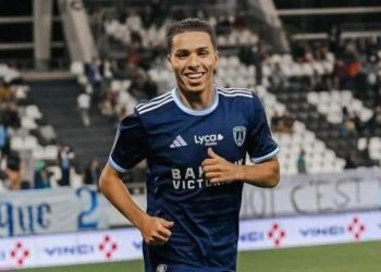 صحفي جزائري لـ”مغرب فوت”: بيتكوفيتش يفضل المحترفين.. وتألق قبال مع باريس سيجعله خليفة محرز