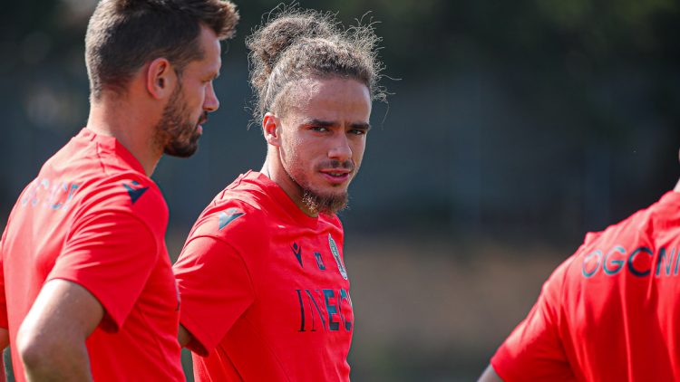 لدولي الجزائري بلال براهيمي مُقترح على شبيبة القبائل