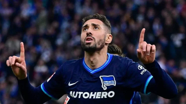 أندية جزائرية تعود للسباق من أجل التعاقد مع بلفوضيل، بولاية ودرفلو