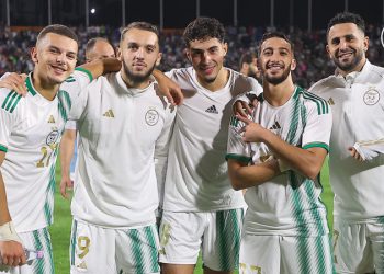 طارق لعزيزي: “بعض المُحترفين الجزائريين في أوروبا ذهبوا ضحية المنافسة الشديدة في أنديتهم”