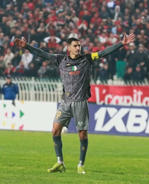 وكيل أعمال إبراهيم ذيب يرد على شائعات رحيله من شباب قسنطينة