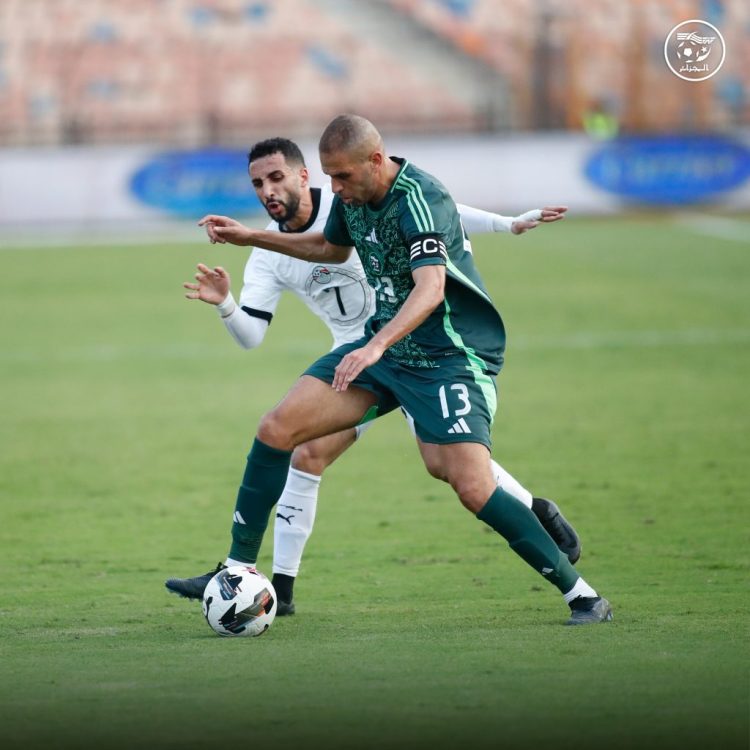 نجم الجزائر السابق عبد القادر غزال لـ “مغرب فووت”: “توجيه الدعوة لـ سليماني وبودبوز من طرف بوقرة يعني أنهما قادران على تقديم الإضافة وعلينا إحترام خياراته”