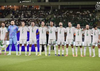 النجم السابق لمنتخب الجزائر عامر بوعزة لـ “مغرب فووت”: “الجزائر تمتك جيلا رائعا من اللاعبين في الوقت الحالي”