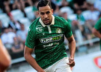 الجزائري نذير بن بوعلي حصريا لـ “مغرب فووت”: “لا وجود لأي إتصالات مع إدارة الترجي التونسي ولا أعرف مصدر هذه الأخبار”