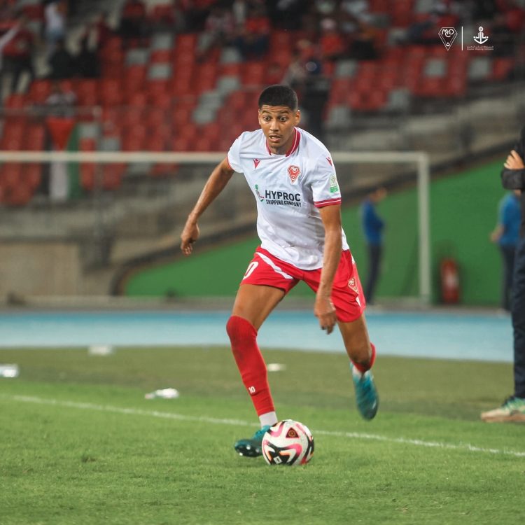 شهر الدين بوخلدة ينفي إشاعة رحيله عن مولودية وهران