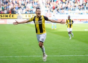 أسامة درفلو حصريا لـ “مغرب فووت”: “سأوقّع في فريق جديد بداية من الميركاتو الشتوي”