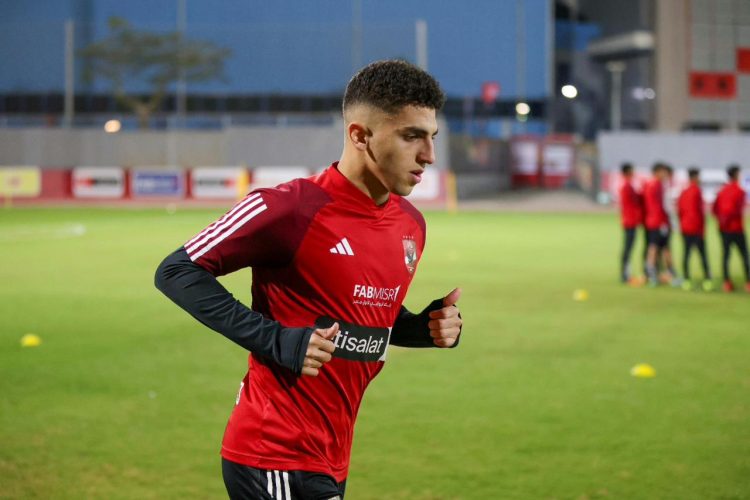 الأهلي يبلغ ألفيركا البرتغالي برفض العرض المقدم لأحمد نبيل كوكا