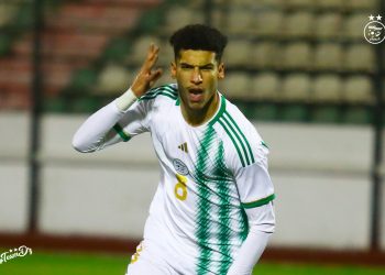 سبورتينغ لشبونة يُباشر المفاوضات للتعاقد مع الموهبة الجزائرية محمد الأمين رمضاوي