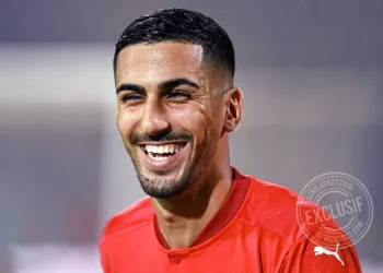 الرجاء يعزز هجومه: وصول أيمن بركوك إلى الدار البيضاء