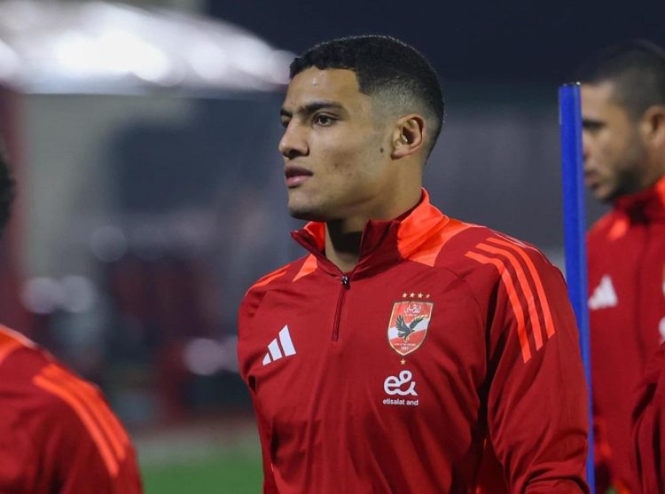 مصطفى العش يُنهي اتفاقه بالكامل مع المصري البورسعيدي