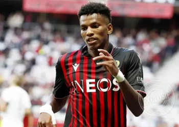 إلى جانب غلطة سراي، قدّم ناديا إنجلترا عروضًا لضمّ بوداوي.