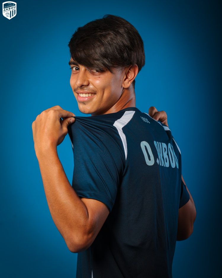 أسامة بنكو حصريا لـ “مغرب فووت”: “سأعمل على فرض نفسي في الفريق الأول لسانت إتيان وحلمي حمل قميص المنتخب الجزائري الأوّل”