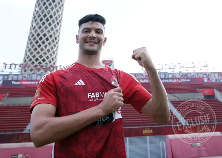 أشرف داري يفشل في فسخ عقده مع الأهلي ويختار مالمو لإعادة إطلاق مسيرته الكروية
