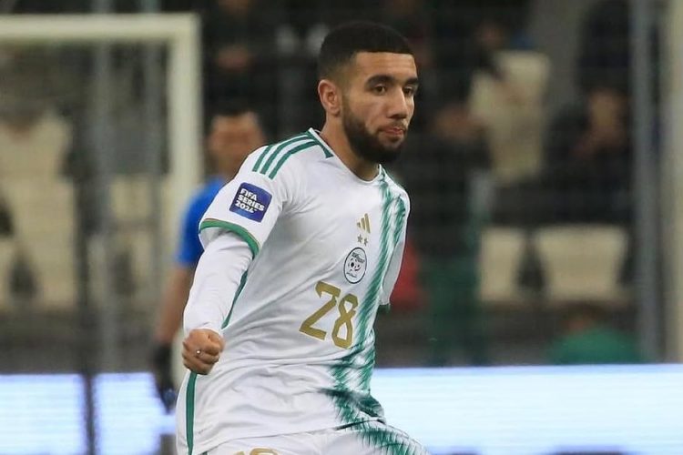 وكيل أعماله لم يتفق مع إدارة الزمالك… الجزائري أحمد قندوسي يقترب من بيراميدز المصري