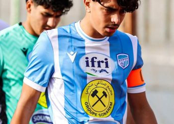 مشكل إداري يُؤخّر إلتحاق أسامة بنكو بنادي سانت إتيان الفرنسي