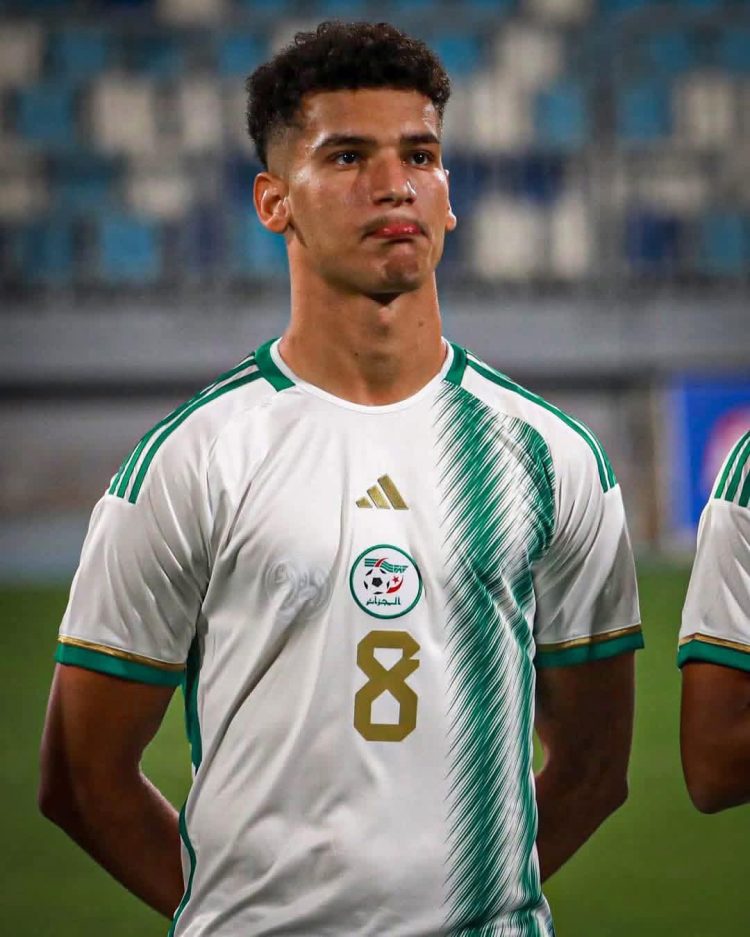 الموهبة الجزائرية محمد أمين رمضاوي لـ “مغرب فووت”: “إدارة نادي بارادو هي من تتكفّل بالمفاوضات مع الأندية الأجنبية وأريد السير على خطى بن سبعيني، عطال، بوداوي والبقية”