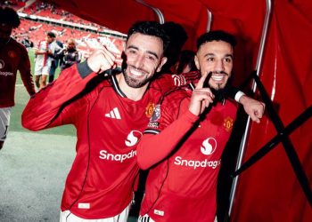 نيوكاسل ضد مانشستر يونايتد: التوقيت، القناة، احتمالات 1Xbet، وأماكن مشاهدة المباراة