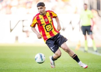 منصف زكري يجذب اهتمام أندية الدوري الإنجليزي الممتاز