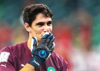 يطمح نادي ريفر بليت للتعاقد مع ياسين بونو بعد كأس العالم 2026.