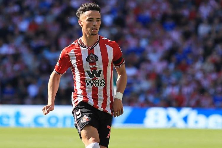 الإطار الوطني الغفلاوي لموقع “مغرب-فوت”: طالبي موهبة مغربية واعدة تجذب أنظار كبار الدوري الإنجليزي